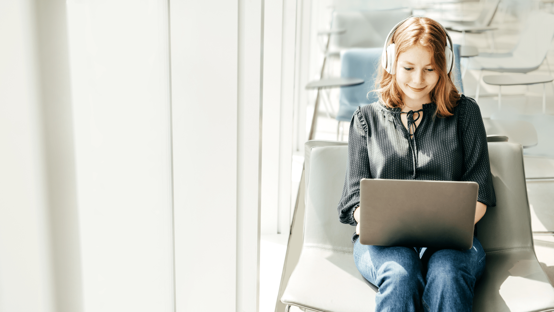 Tips for Managing LMI Costs in Property Investment - Woman working on a laptop 