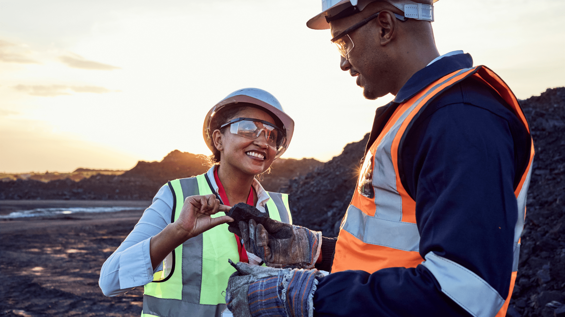 Featured Image - How to find the best home loans for mining industry employees