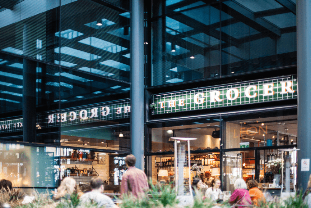 best suburb has entertainment, dining & shopping options