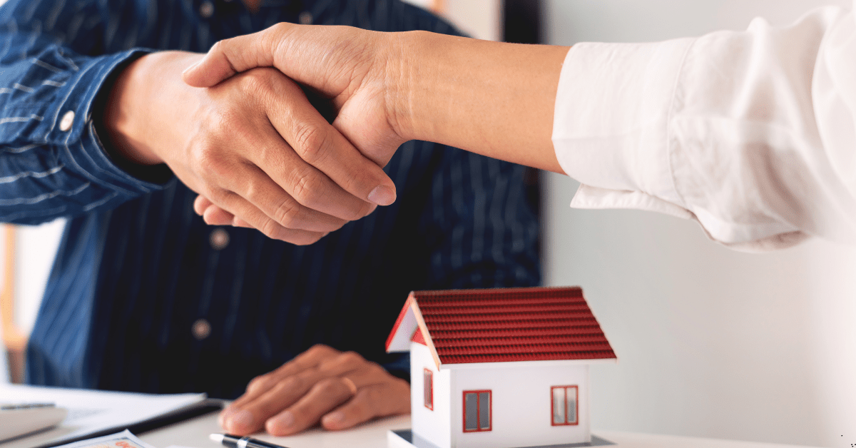 Investment Property - Image of a customer and a professional making a successful investment property deal